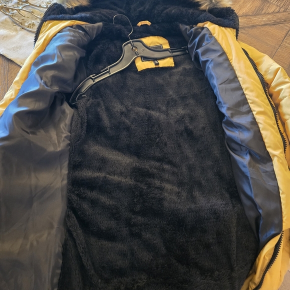 Quilted Puffer Coat in Warm Yellow Mustard - Picture 6 of 7